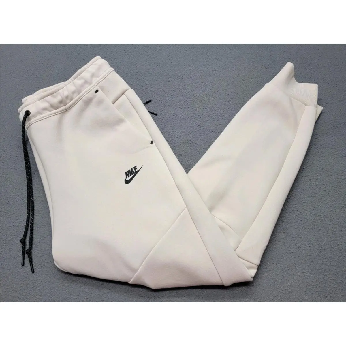 Tech Fleece Joggers Light Orewood Sweatpants Men`s Large HV0959-104 by Nike