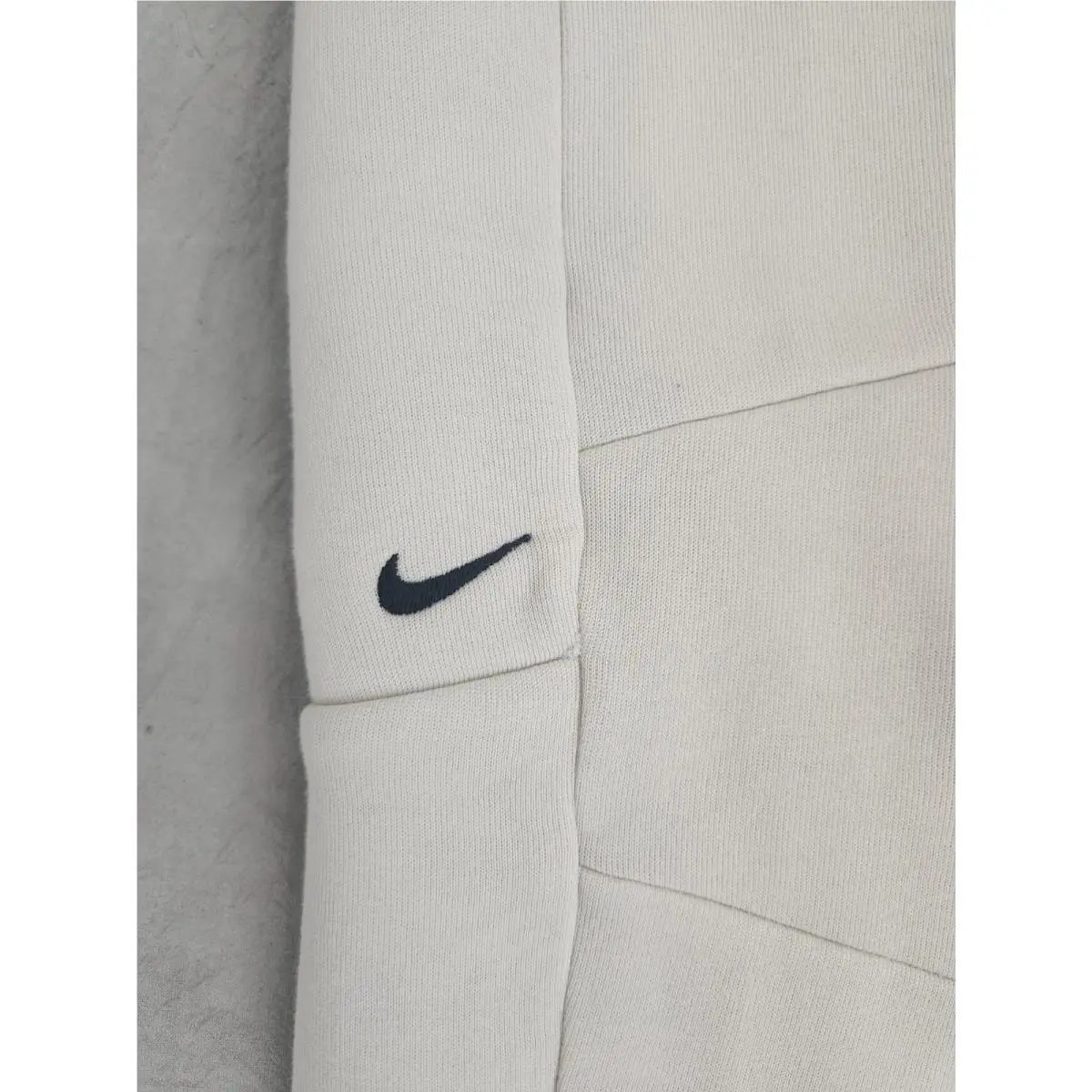 Nike clothing - Nike Tech - Tech - HV0959104 - Light Orewood 1