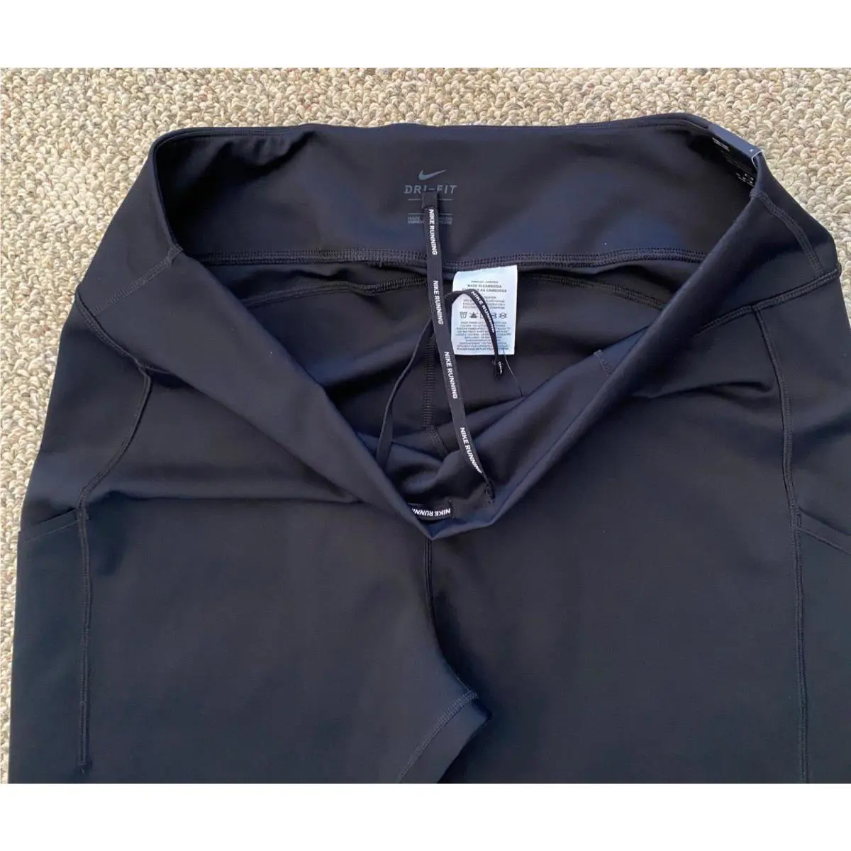 Nike clothing - Black (UPC: 193654936853) 1