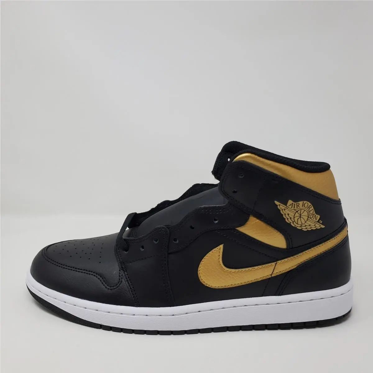 Nike shoes - Air Jordan 1 Mid - Air Mid - DQ8426-071 - Black 3