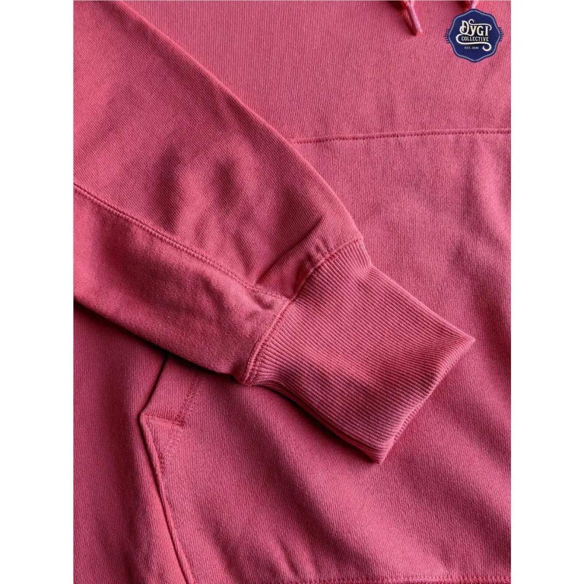 Nike clothing - DA0023 605 - DA0023 605 - Red, Manufacturer: Lobster Red/Magic Ember (UPC: 195238940522) 4