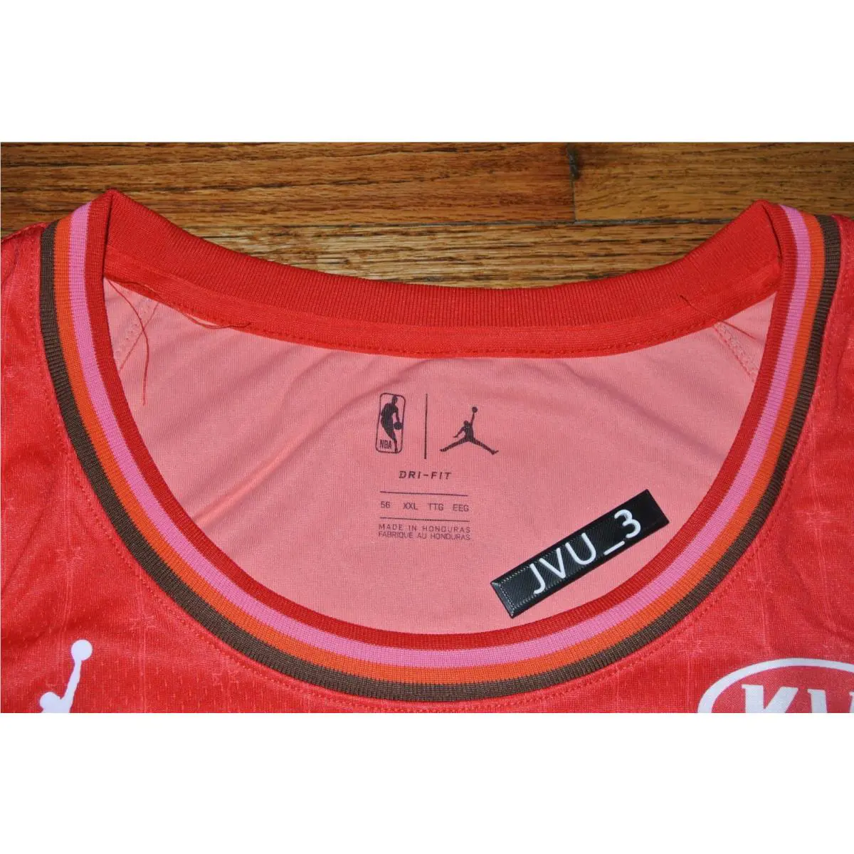Nike clothing - CJ1066-657 - CJ1066-657 - Red (UPC: 193655061899) 1