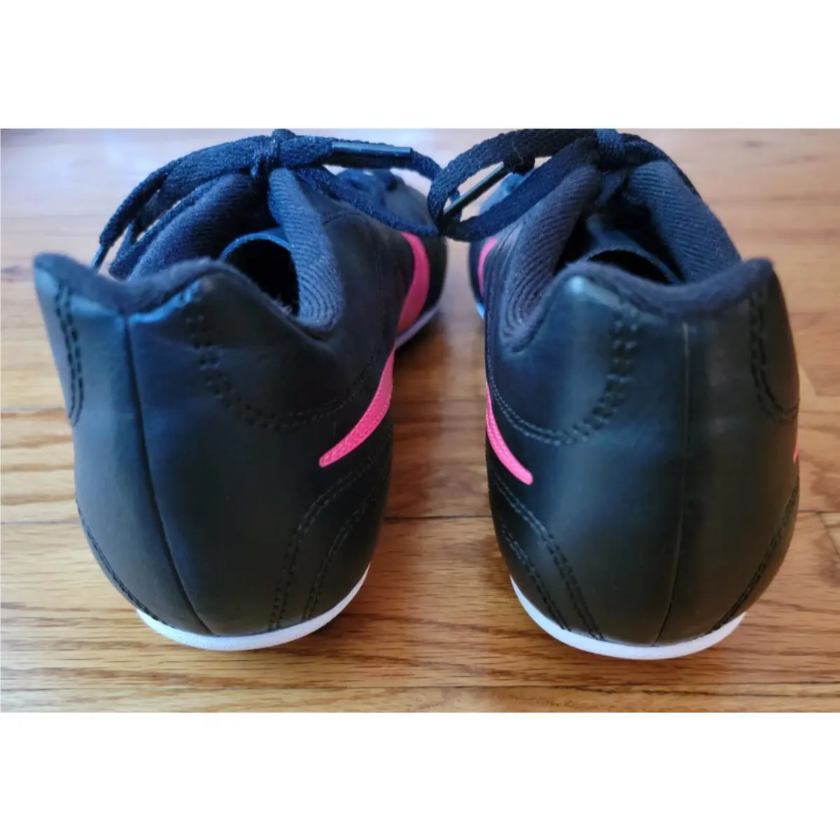Nike shoes - Black 1