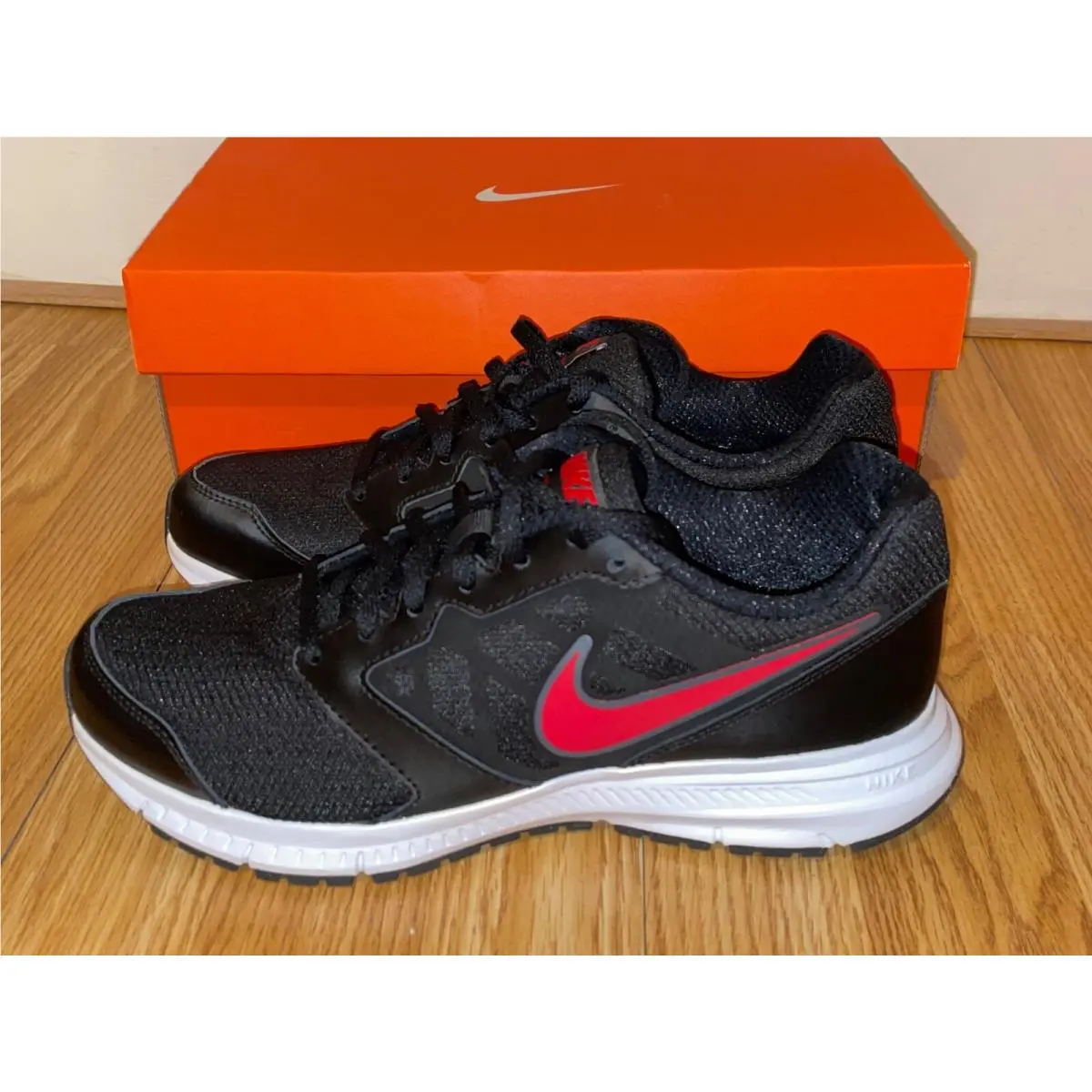 Nike Downshifter 6 Men`s Size 8 Black Red 684652-031 Running Shoes Sneakers