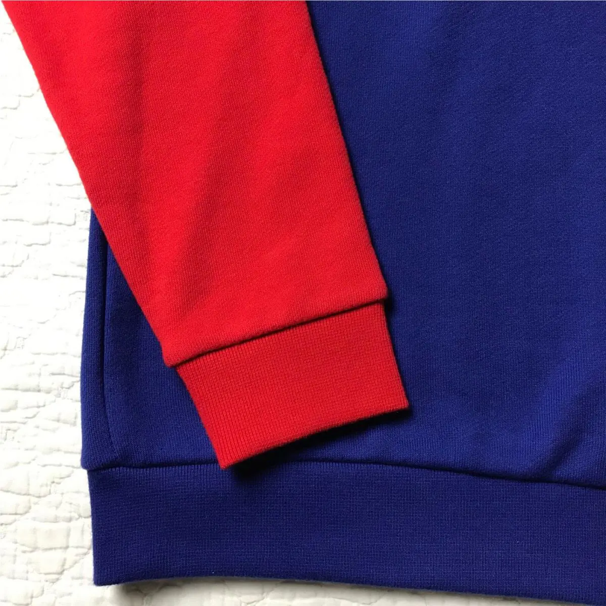 Nike clothing - Red/blue/white 1