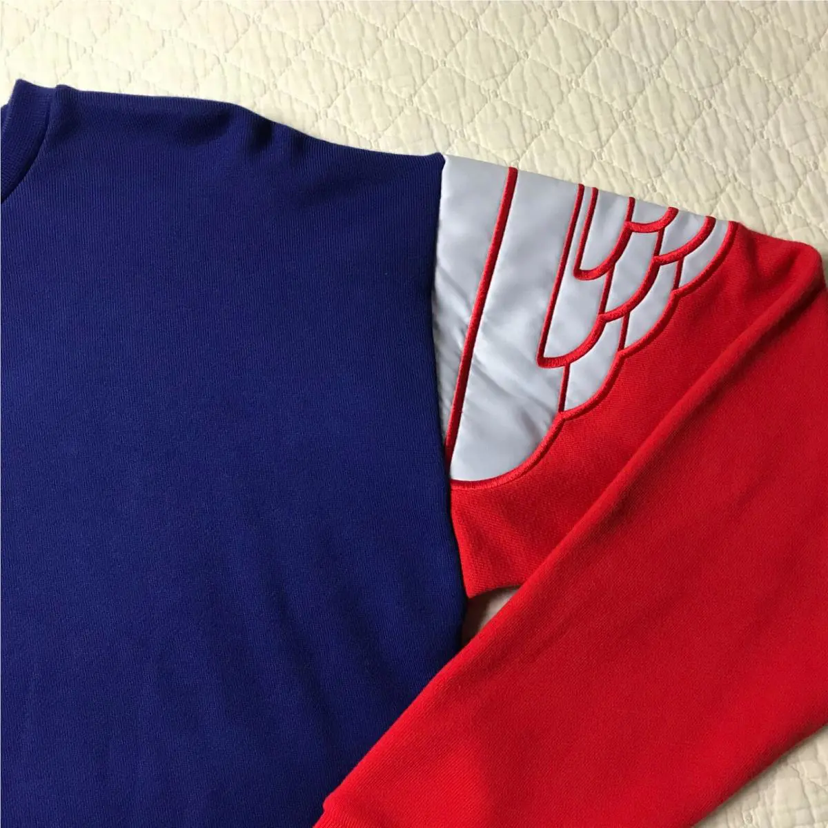 Nike clothing - Red/blue/white 2