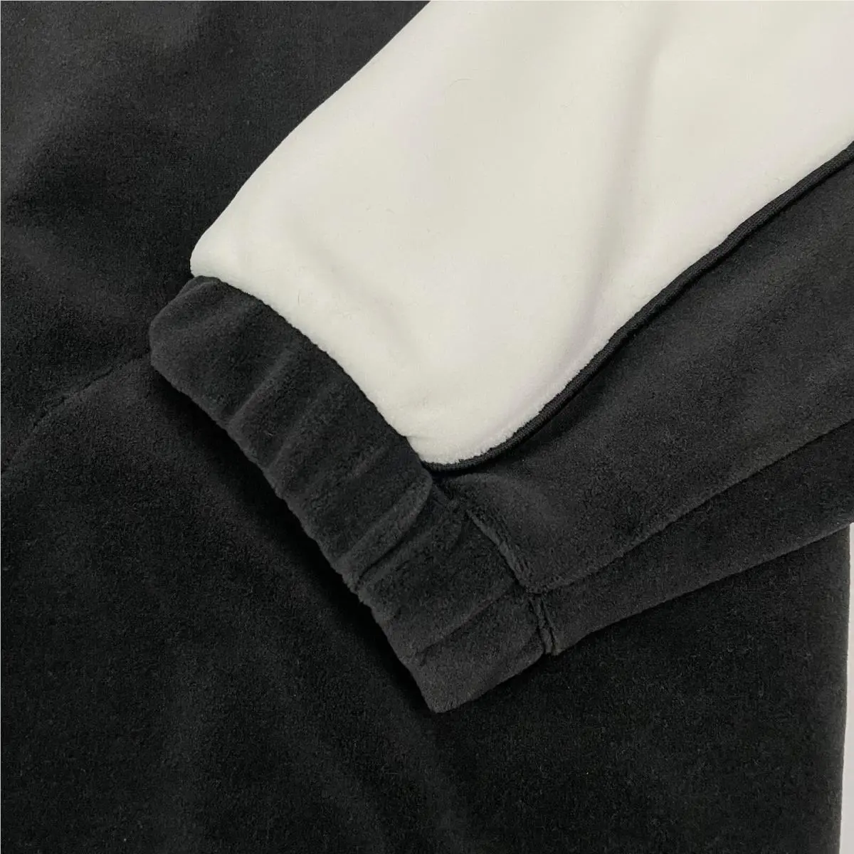 Nike clothing - Nike DD0573-010 SB - DD0573-010 - Black 3
