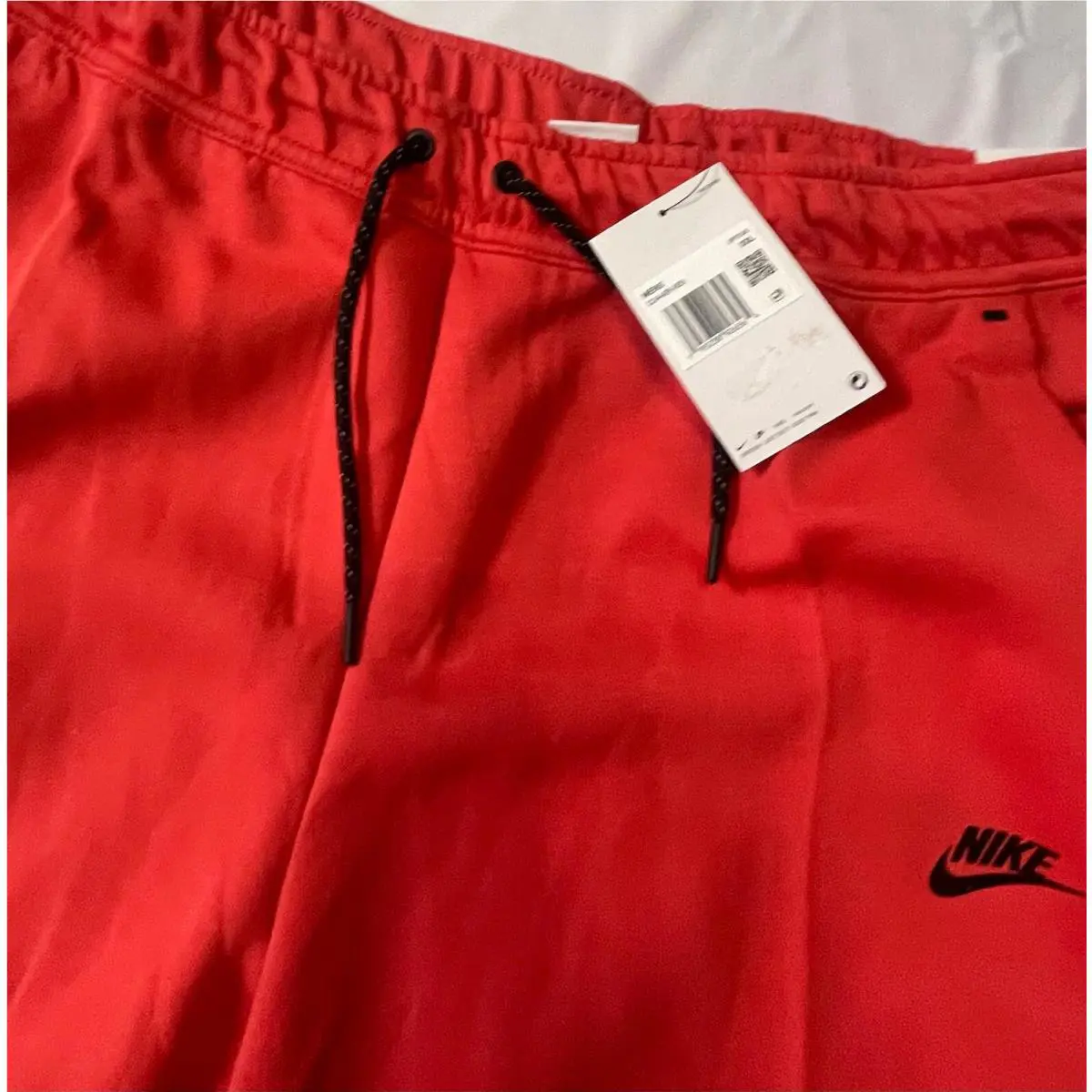 Nike clothing - RED LOBSTERS (UPC: 195238926564) 8
