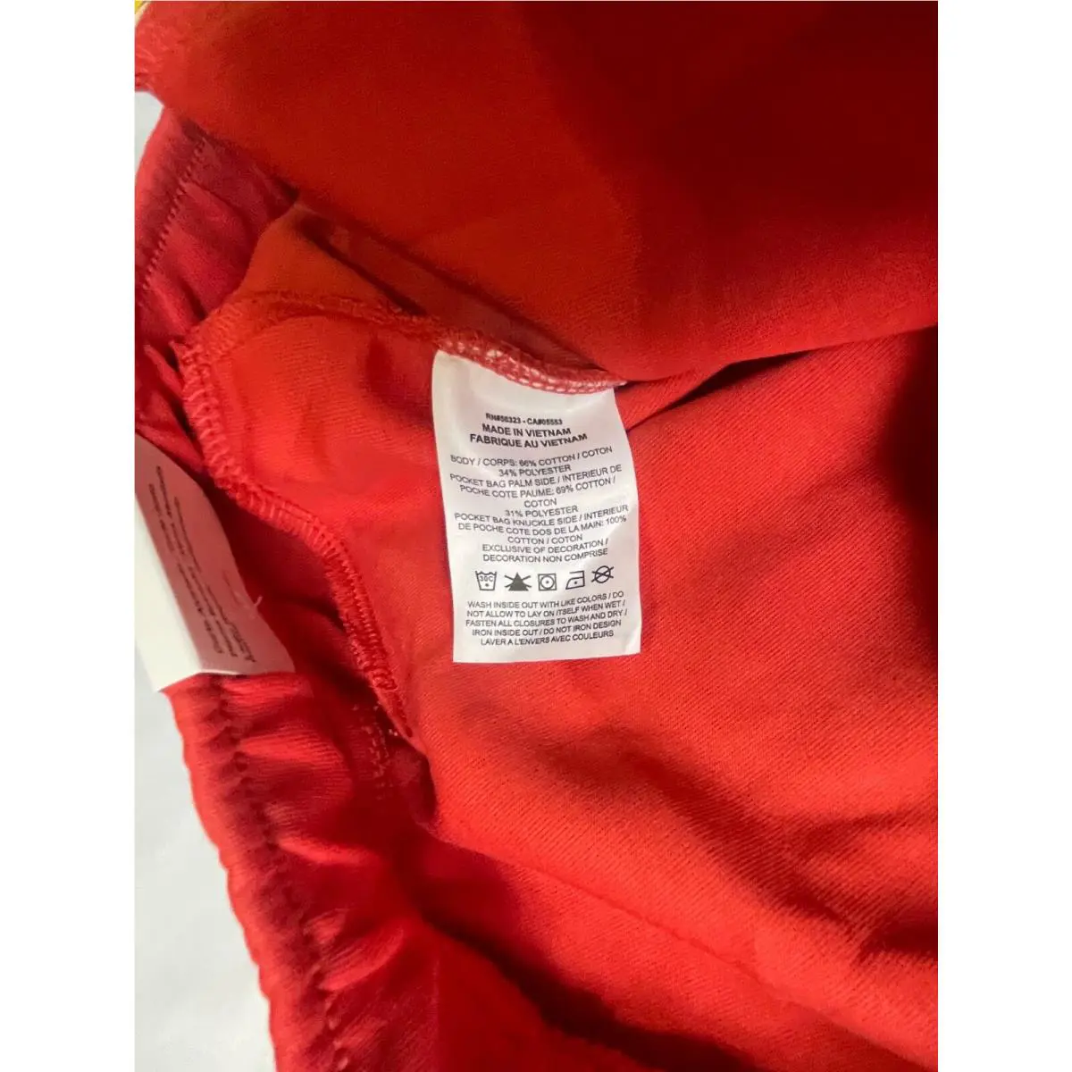 Nike clothing - RED LOBSTERS (UPC: 195238926564) 11