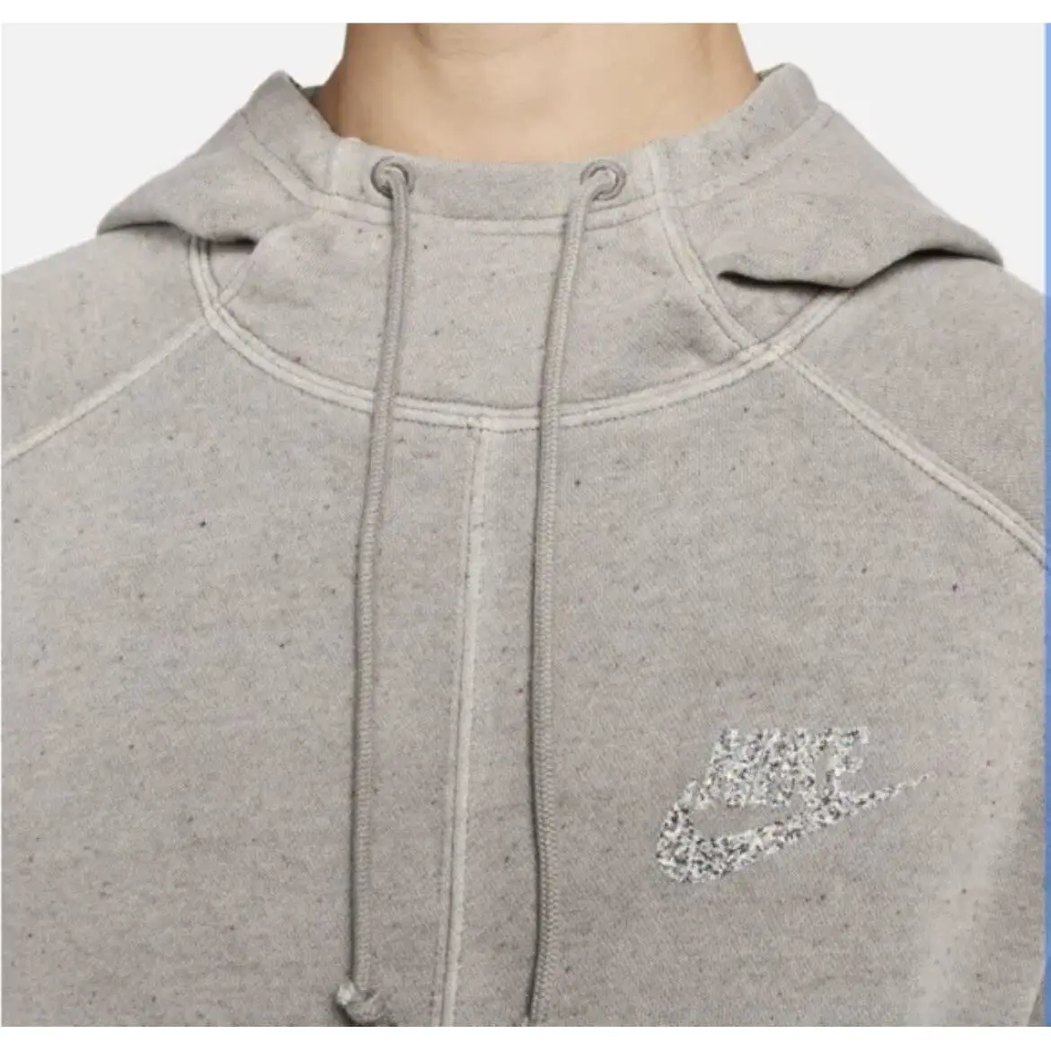 Nike clothing - Gray (UPC: 0195245598587) 1