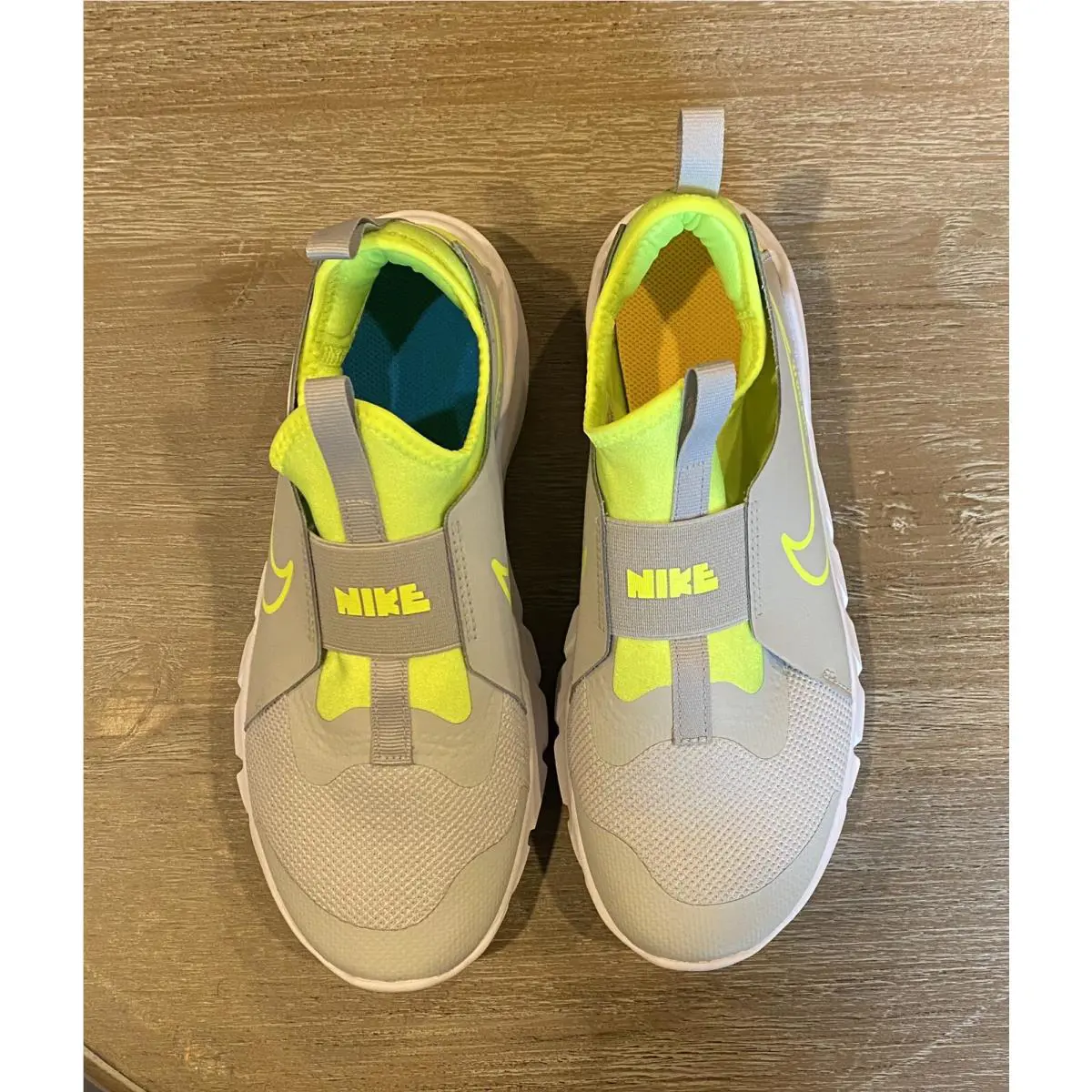 Nike shoes - Gray & Yellow 3