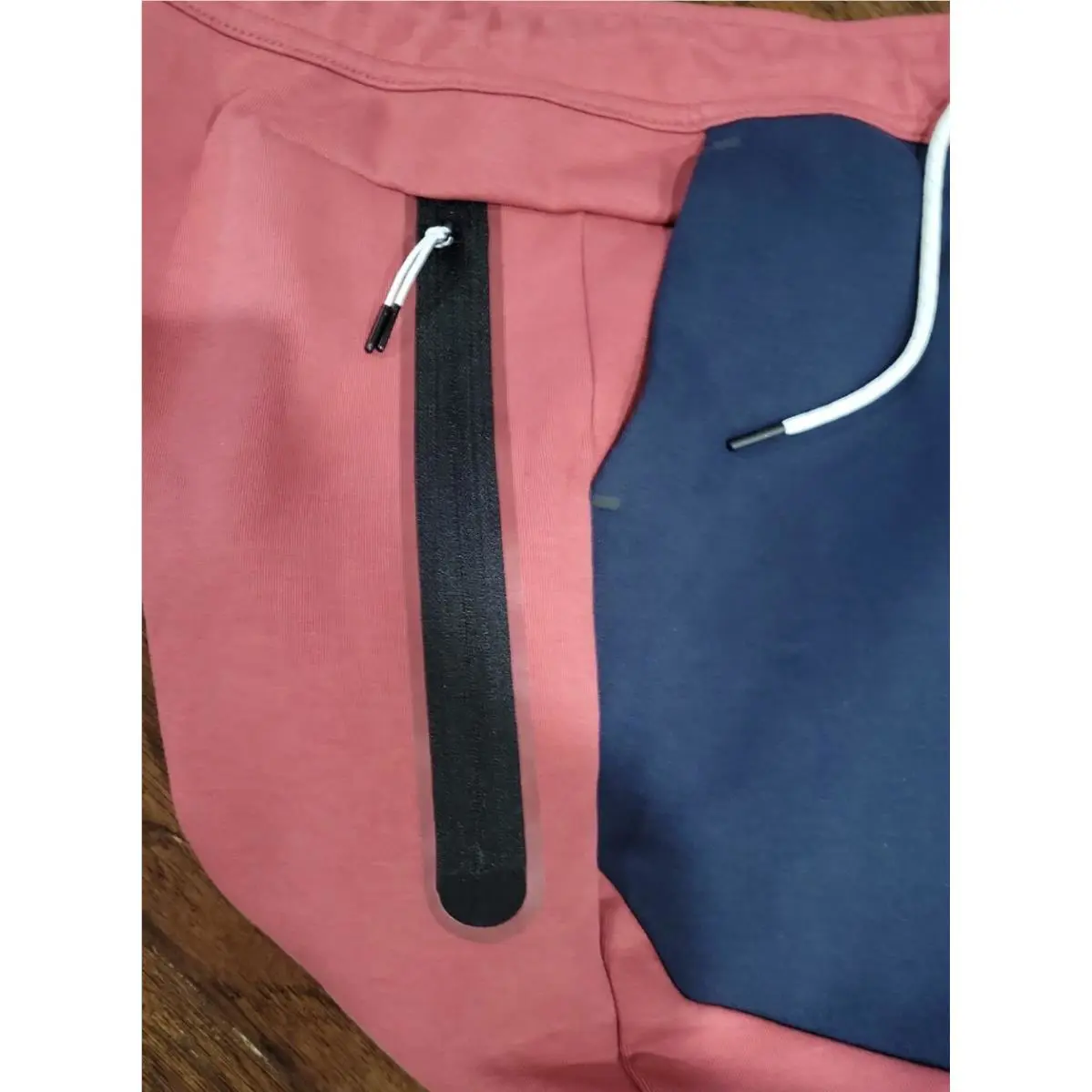 Nike clothing - Sportswear Tech - Sportswear Tech - Red (UPC: 195242880968) 8