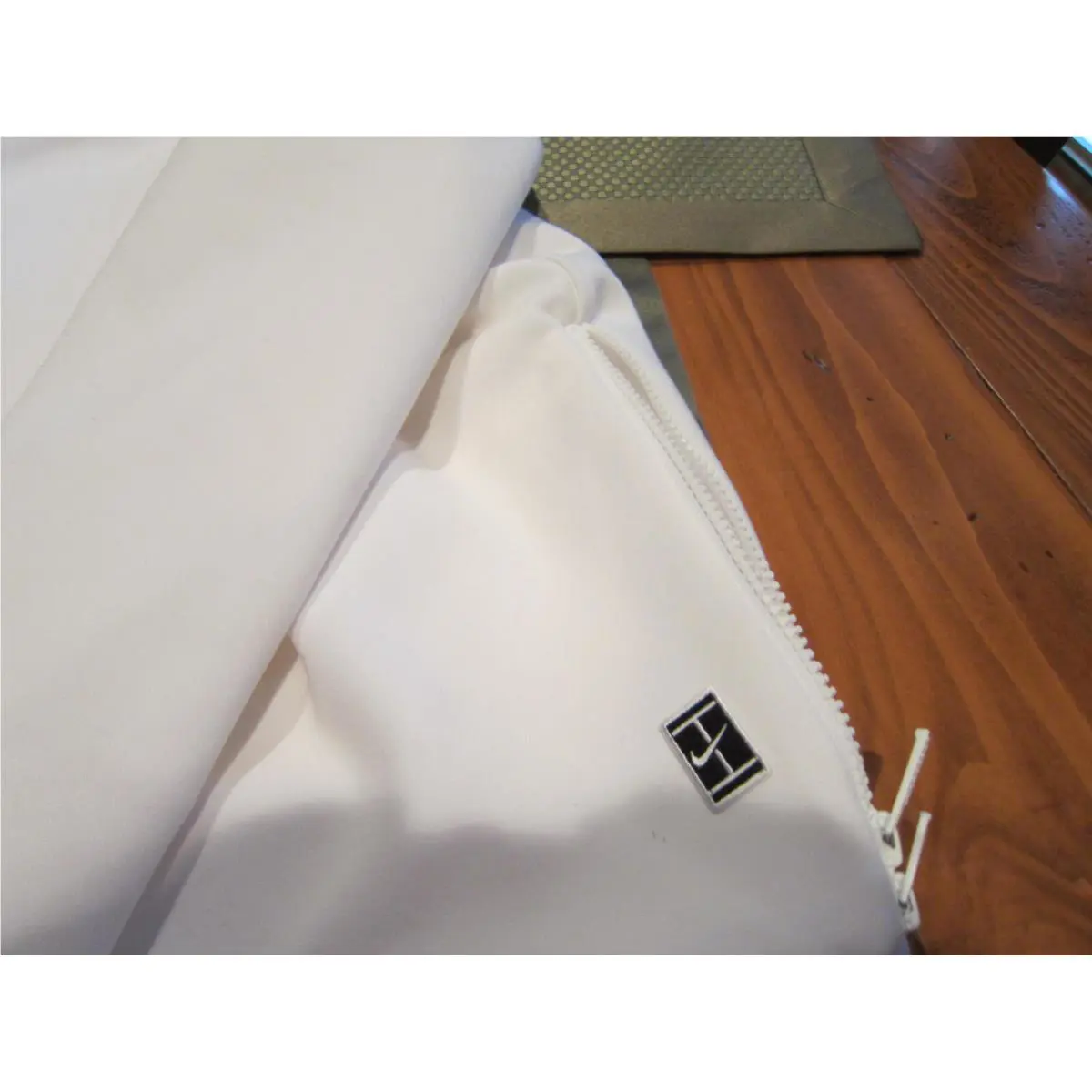 Nike clothing - White 1