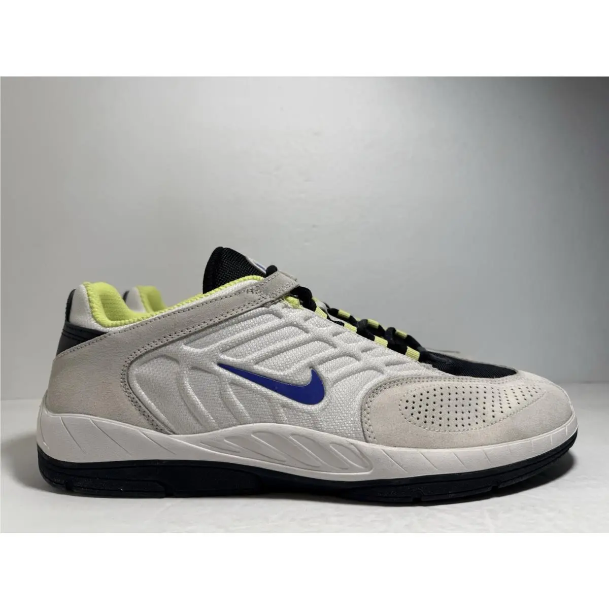 Nike shoes - Nike SB - FD4691-101 - White 0