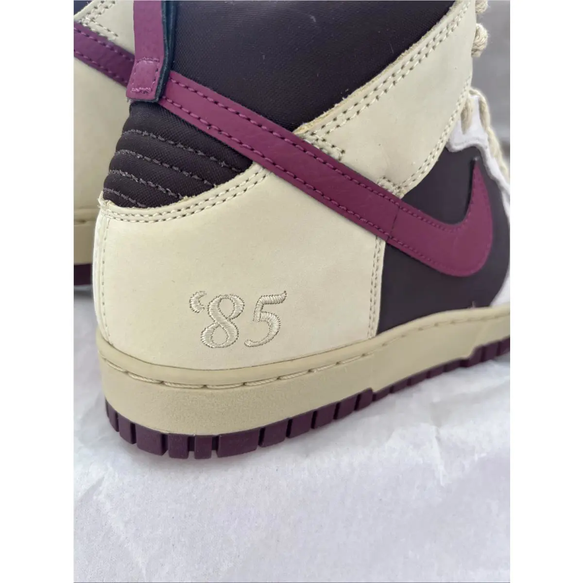 Nike shoes - FD0794700 - Fd0794-700 - Brown 3