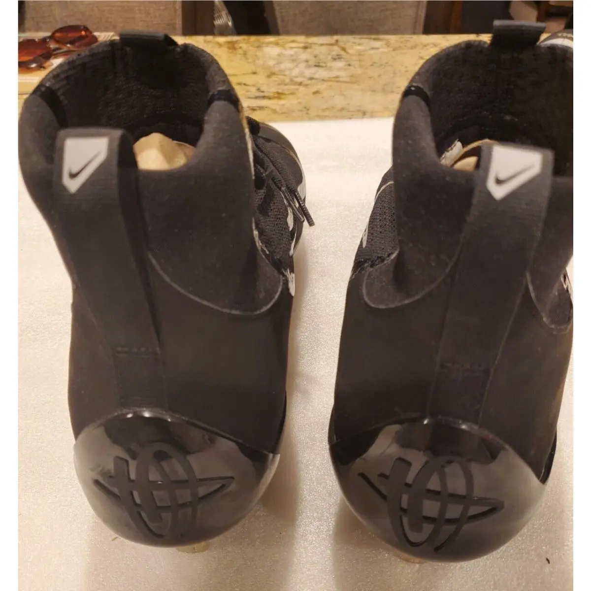 Nike shoes - Nike Air Huarache - Air Huarache - 749359-001 - Black 2