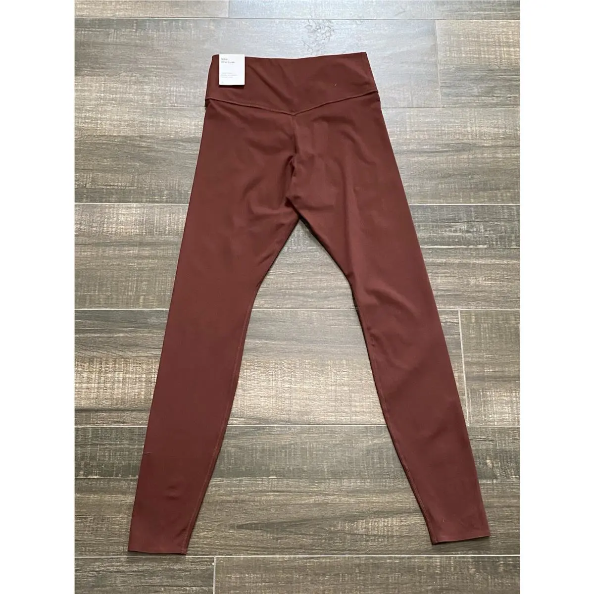 Nike clothing - Brown 6