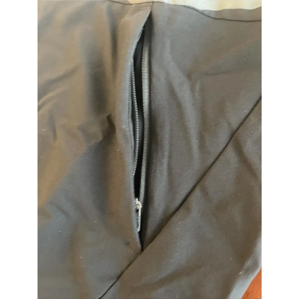 Nike clothing - Gray (UPC: 0194277136866) 4
