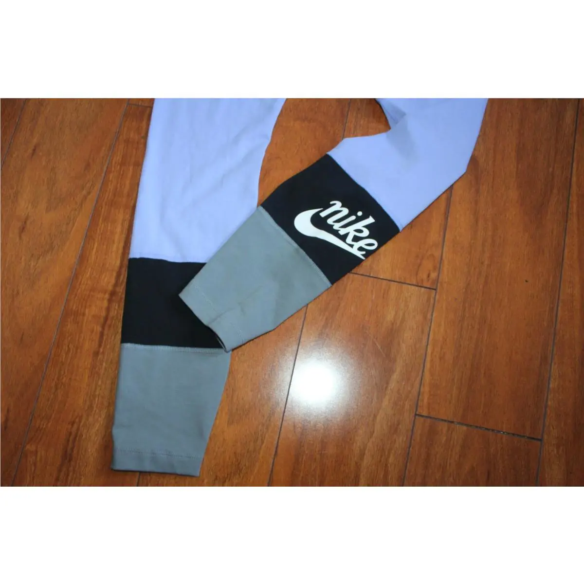 Nike clothing - Purple (UPC: 193659928983) 1