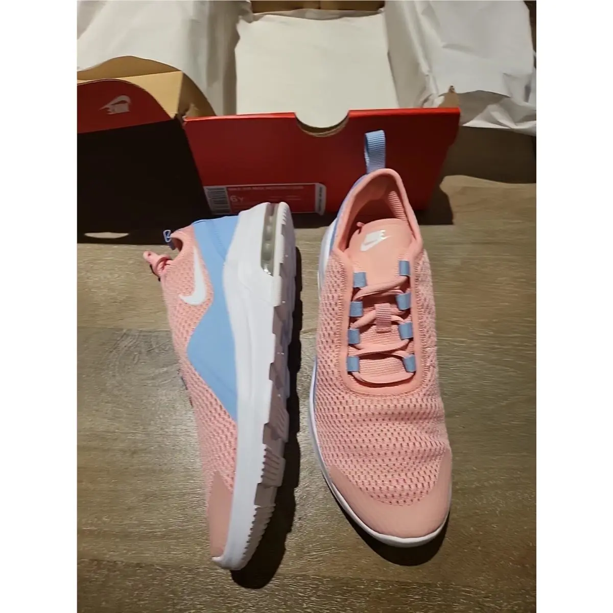 Nike shoes - Nike Air Max Motion - Air Max Motion - Multicolor 1