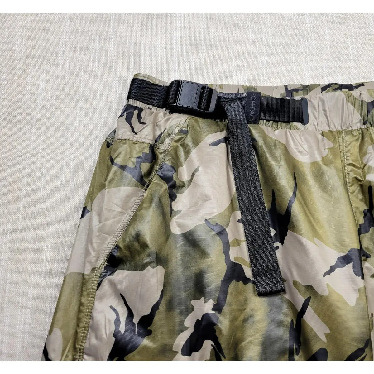 Nike clothing - Nike Tech Pack - Tech Pack - DV4470 351 - Green Black Camo 4