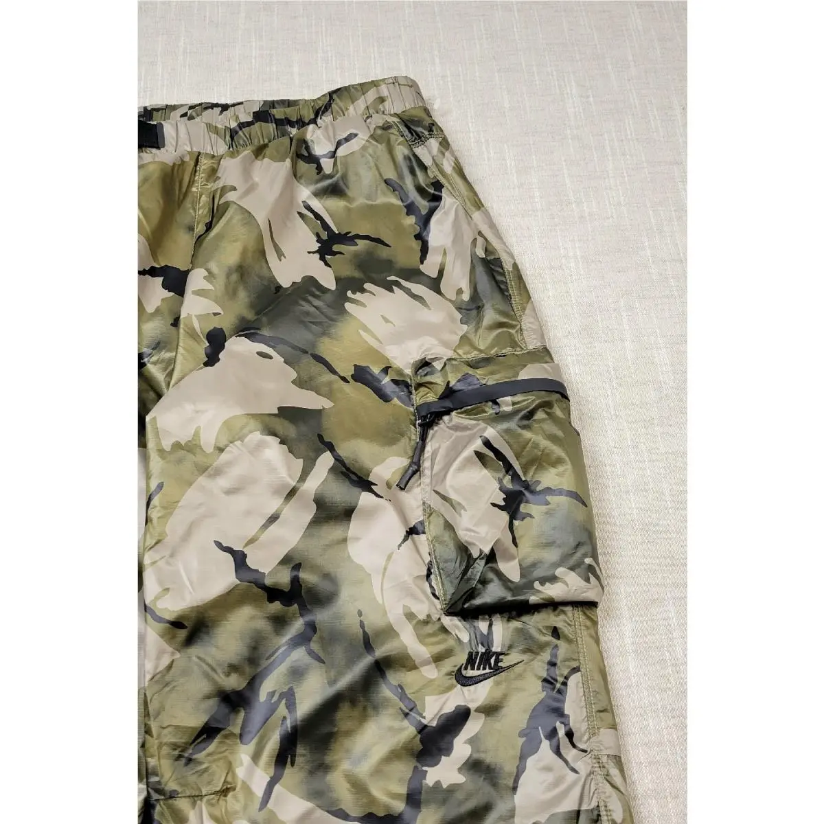 Nike clothing - Nike Tech Pack - Tech Pack - DV4470 351 - Green Black Camo 3