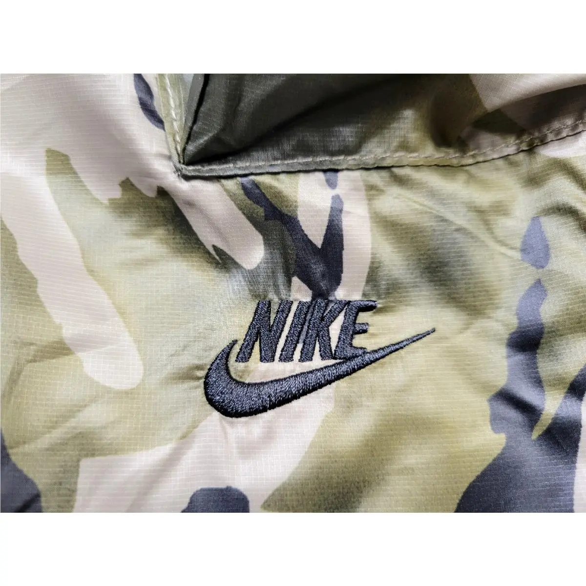 Nike clothing - Nike Tech Pack - Tech Pack - DV4470 351 - Green Black Camo 5