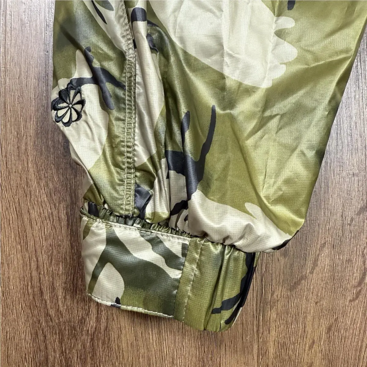 Nike clothing - Nike Tech Pack - Tech Pack - DV4470 351 - Camo (UPC: 0196151334740) 4