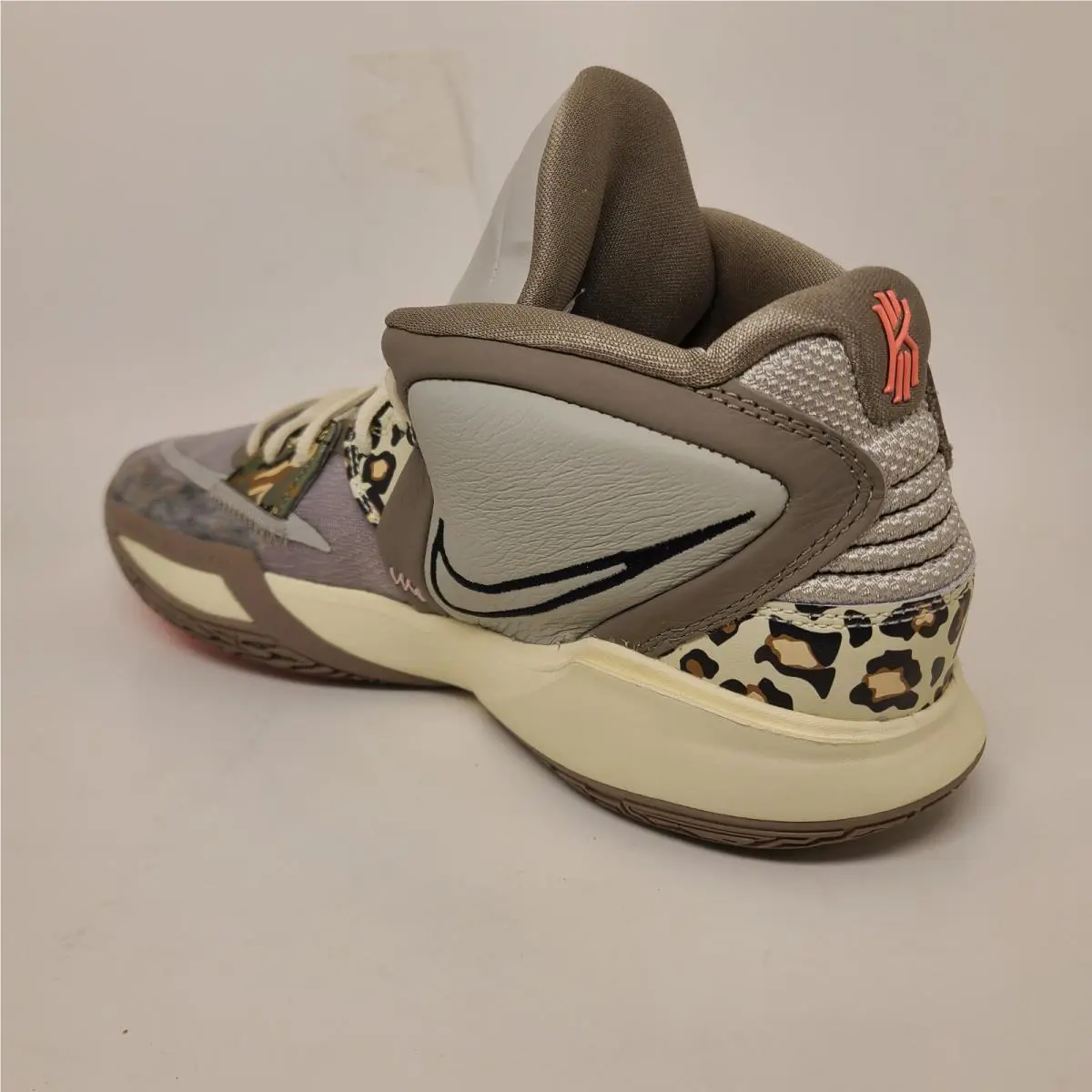 Nike shoes - Kyrie Infinity - Kyrie Infinity - CZ0204006 - Animal print 3