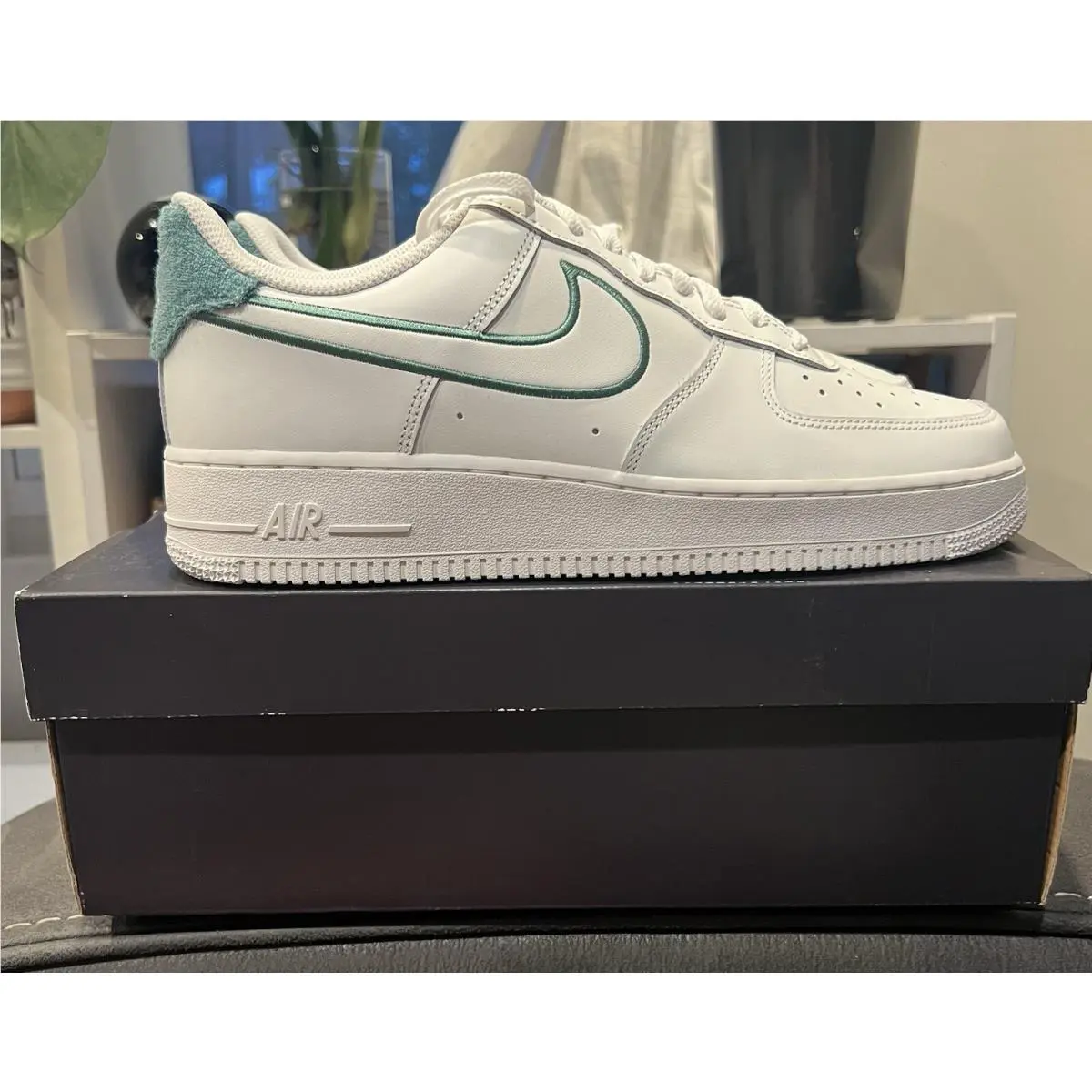 Nike Air Force 1 07 LV8 AF1 Resort and Sport Men Casual Shoes Sneaker FN8349-100