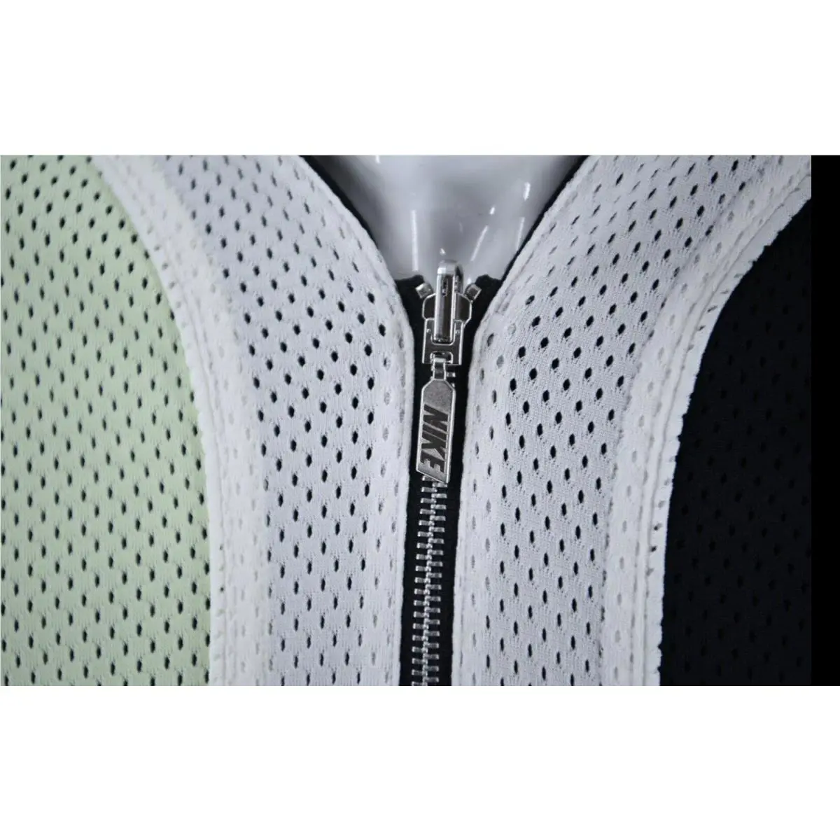 Nike clothing - NikeLab Collection - Lab Collection - Barely Volt / Black / White 6