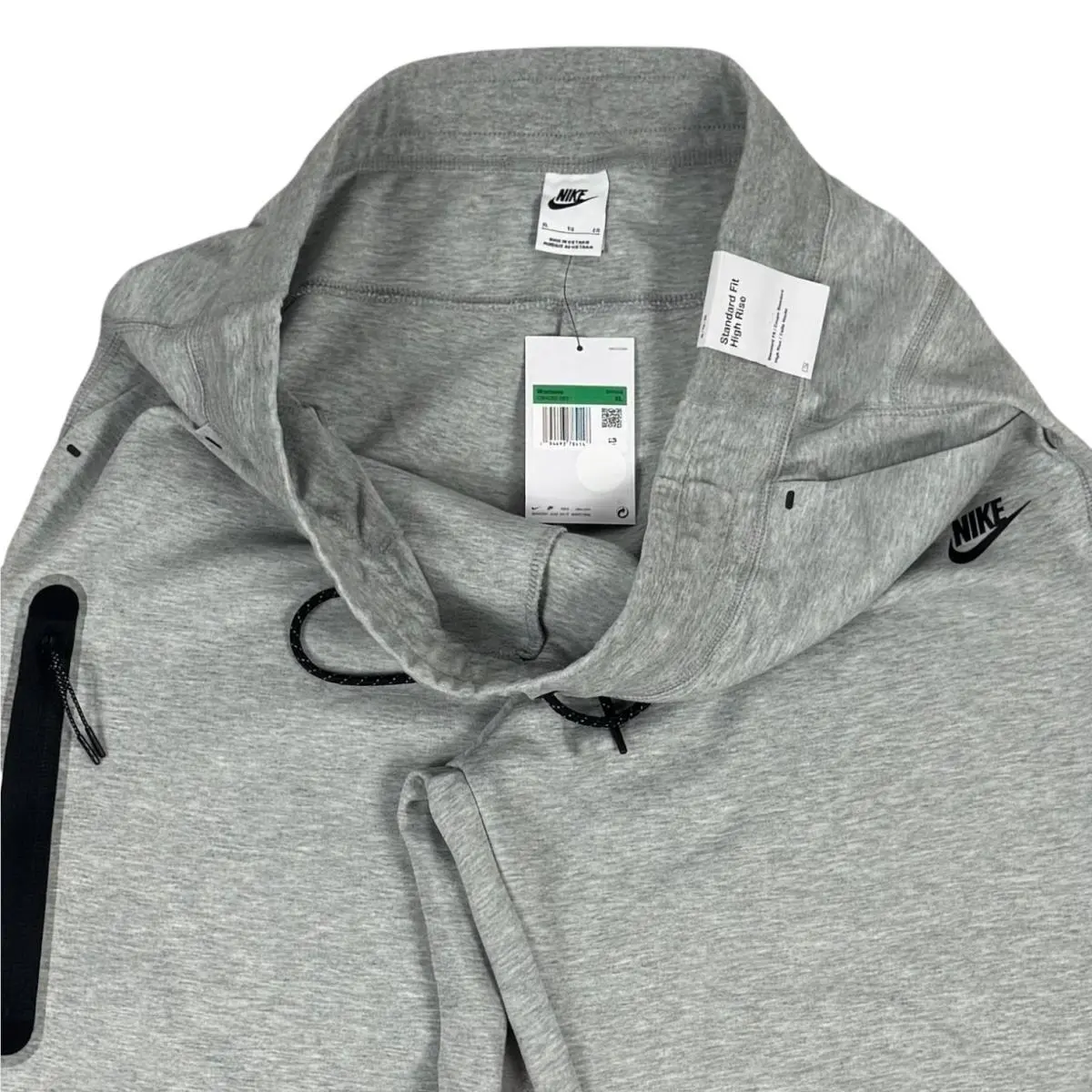 Nike clothing - CW4292-063 - CW4292-063 - Grey/Black (UPC: 194493784148) 2