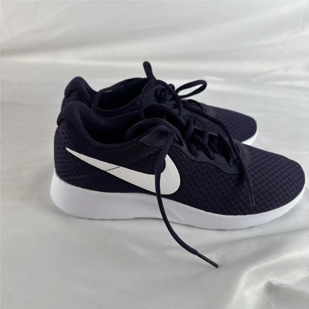 Nike shoes Tanjun - Purple 2