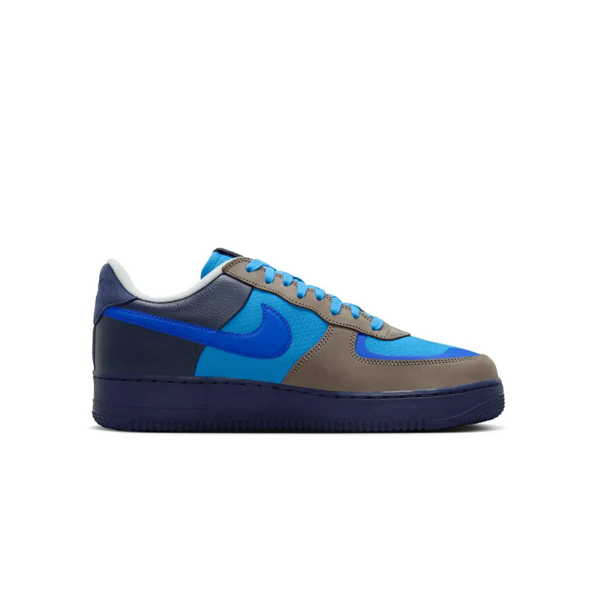 Nike shoes - HF5516-001 - HF5516-001 - SOFT GREY/VARSITY ROYAL-HARBOR BLUE (UPC: 197860593237) 1
