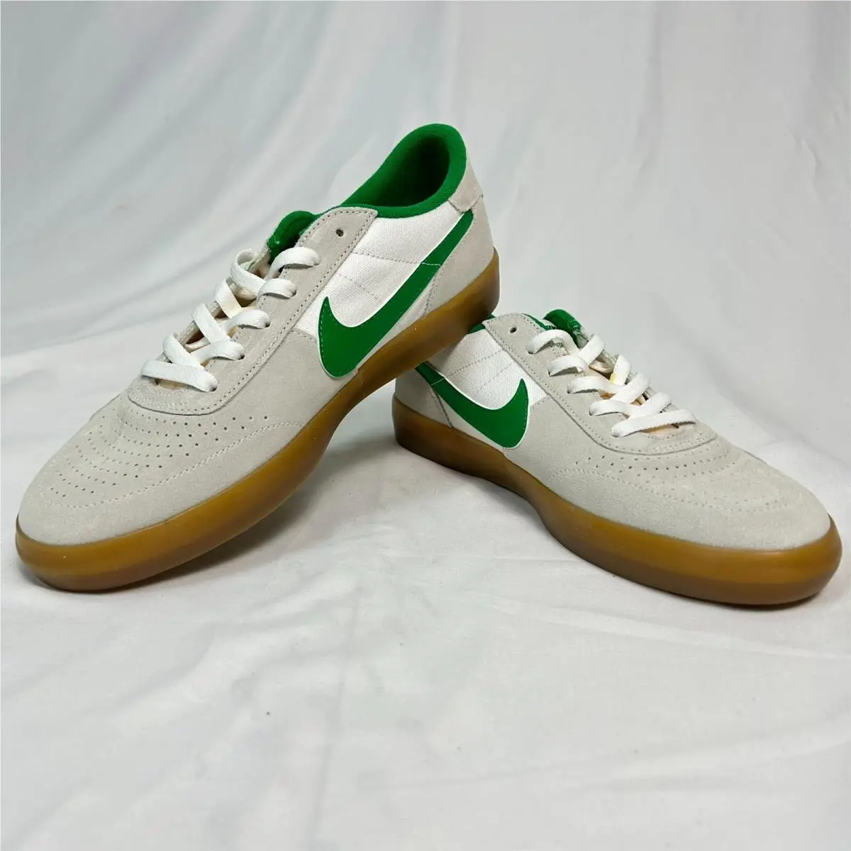 Men`s Size 9 -  Heritage Vulc SB Lucky Green Gum CD5010-101 by Nike