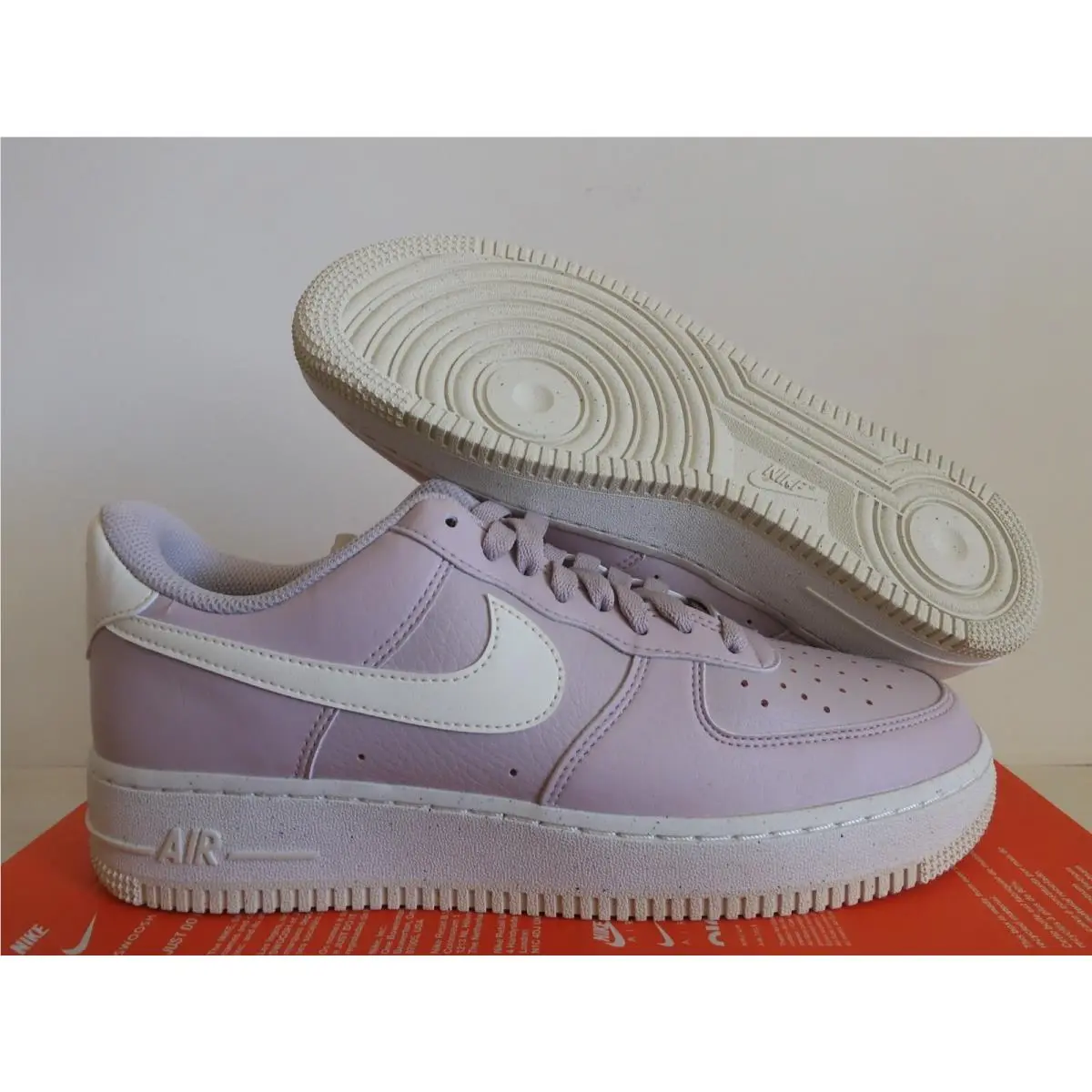Nike Air Force 1 07 NN Platinum Violet Sz 10 Womens/mens Sz 8.5 DV3808-001 - Purple