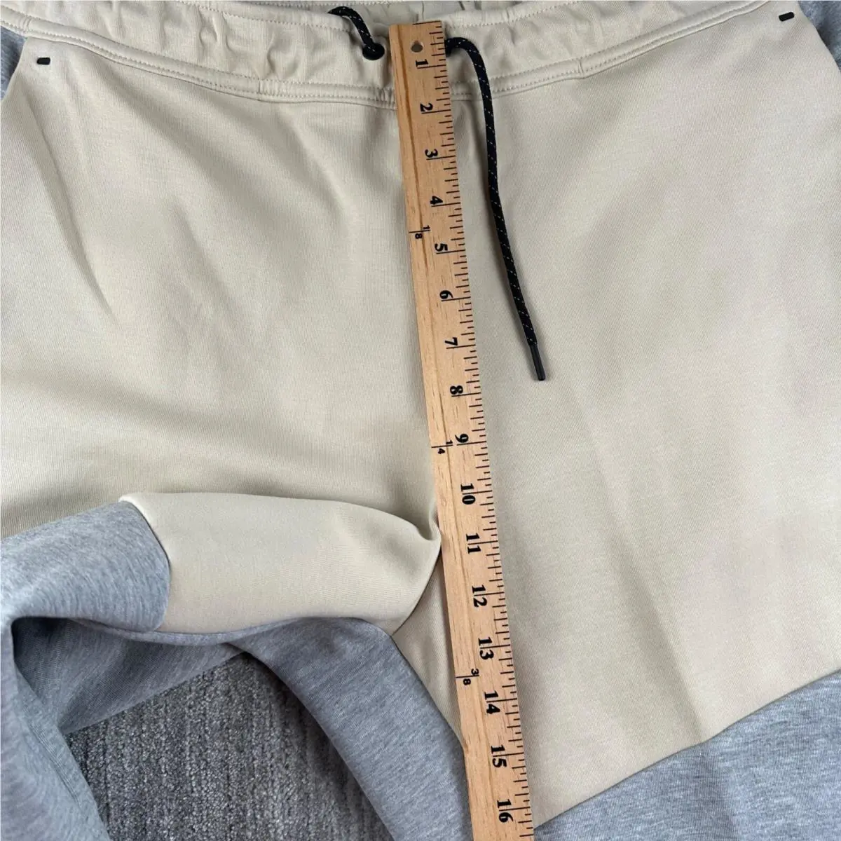 Nike clothing - CU4495 064 - Beige (UPC: 196151925238) 5
