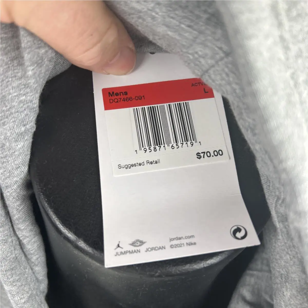 Nike clothing - Gray (UPC: 0195871657191) 3