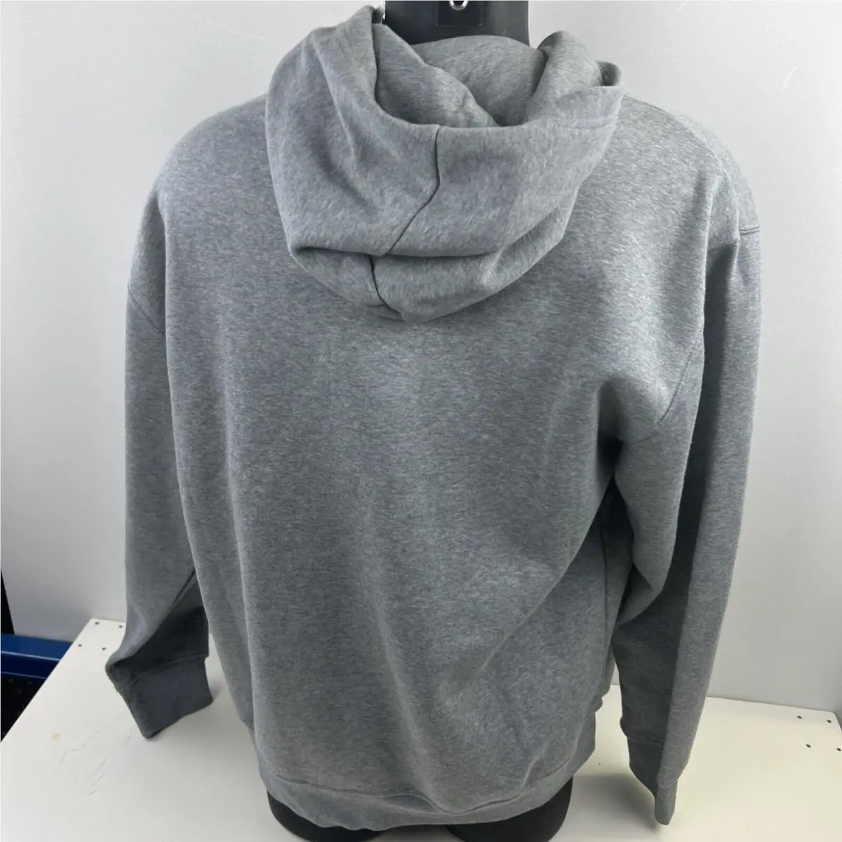 Nike clothing - Gray (UPC: 0195871657191) 7