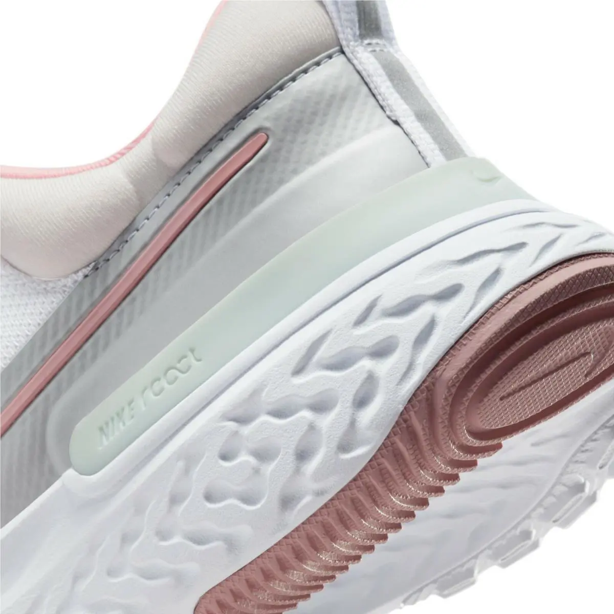 Nike shoes - W Nike React Miler 2 - CW7136 101 - White/Light Soft Pink-Pink Glaze-Silver (UPC: 195237011759) 8