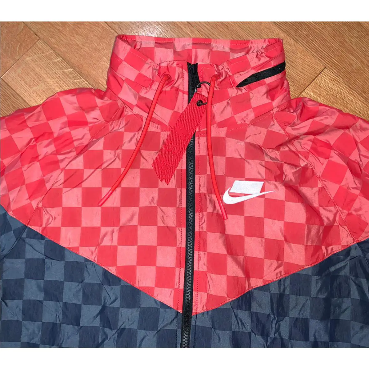 Nike clothing - NSW Windrunner - NSW Windrunner - Red 4