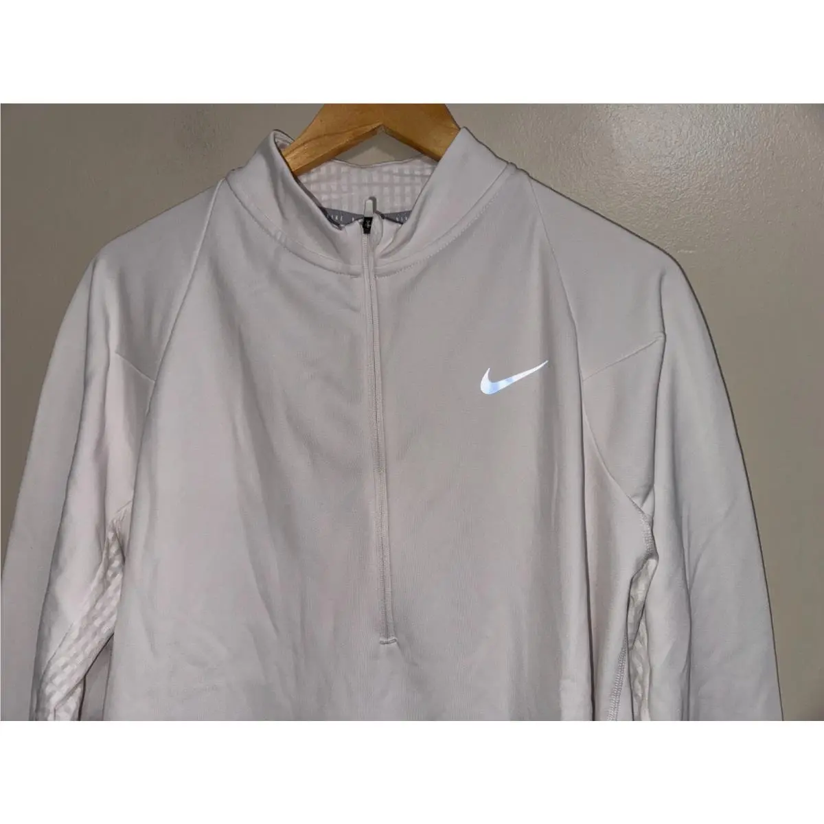 Nike clothing - DV9297-030 - DV9297-030 - White (UPC: 0196153872547) 0
