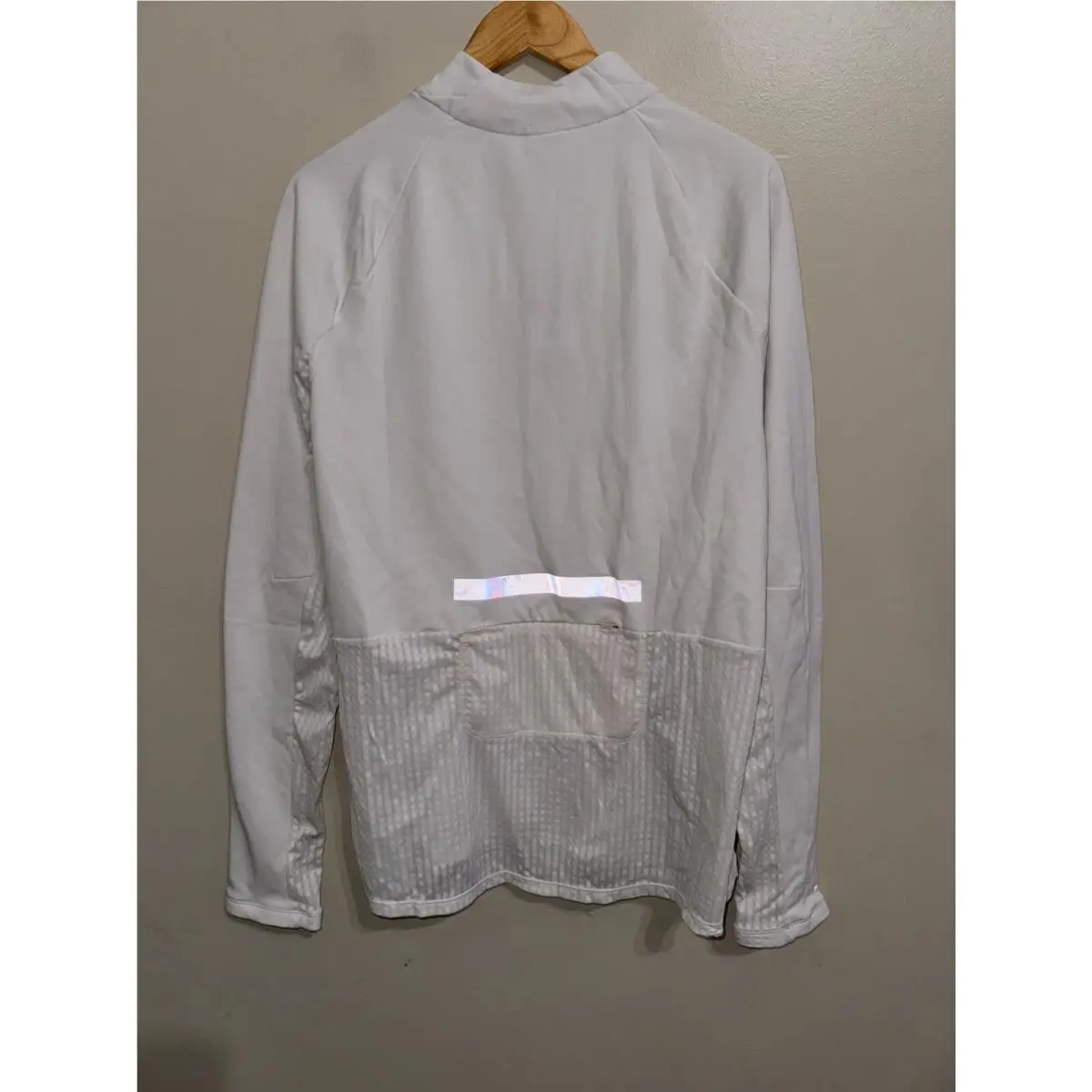 Nike clothing - DV9297-030 - DV9297-030 - White (UPC: 0196153872547) 3