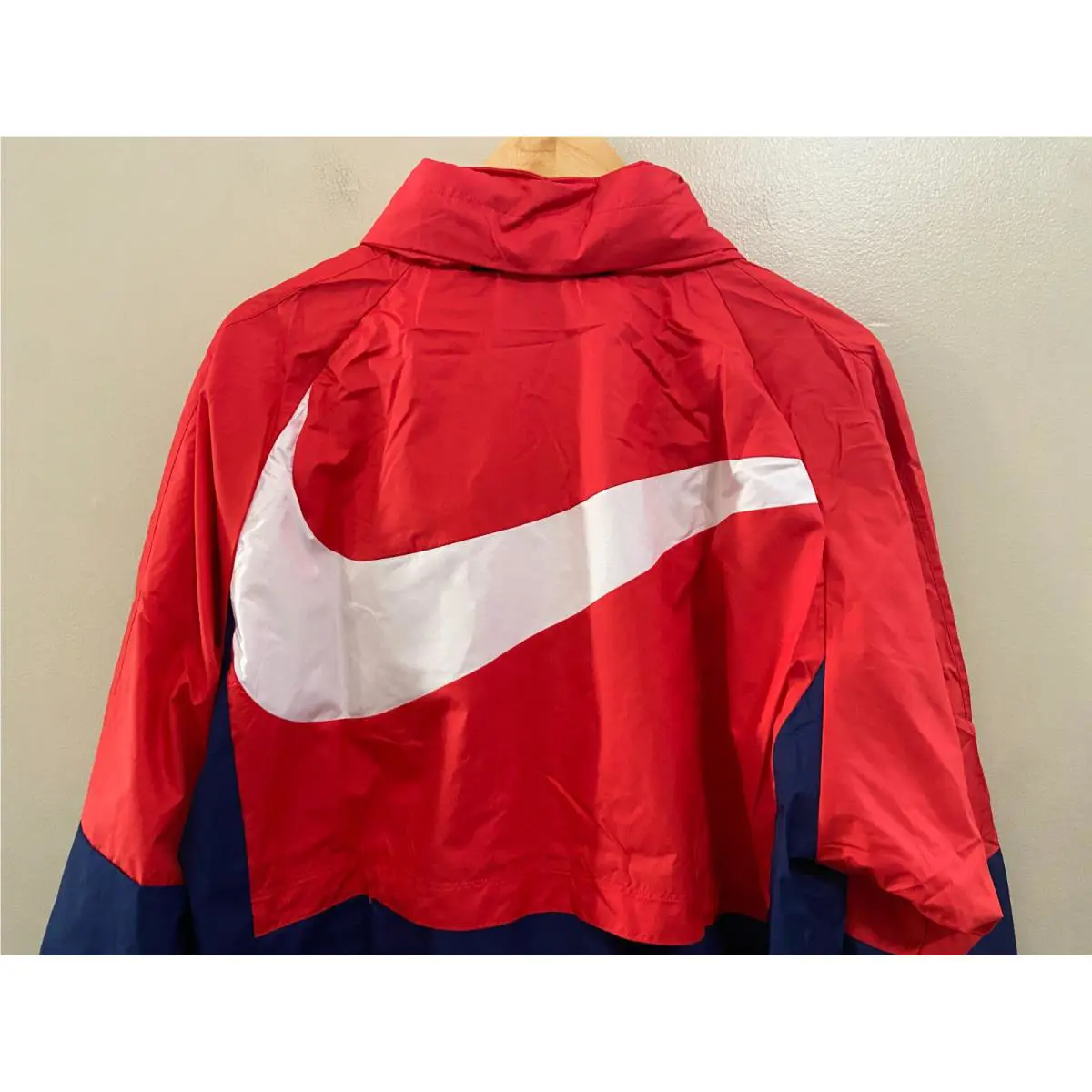 Nike clothing - Nike Dri-Fit - Red 3