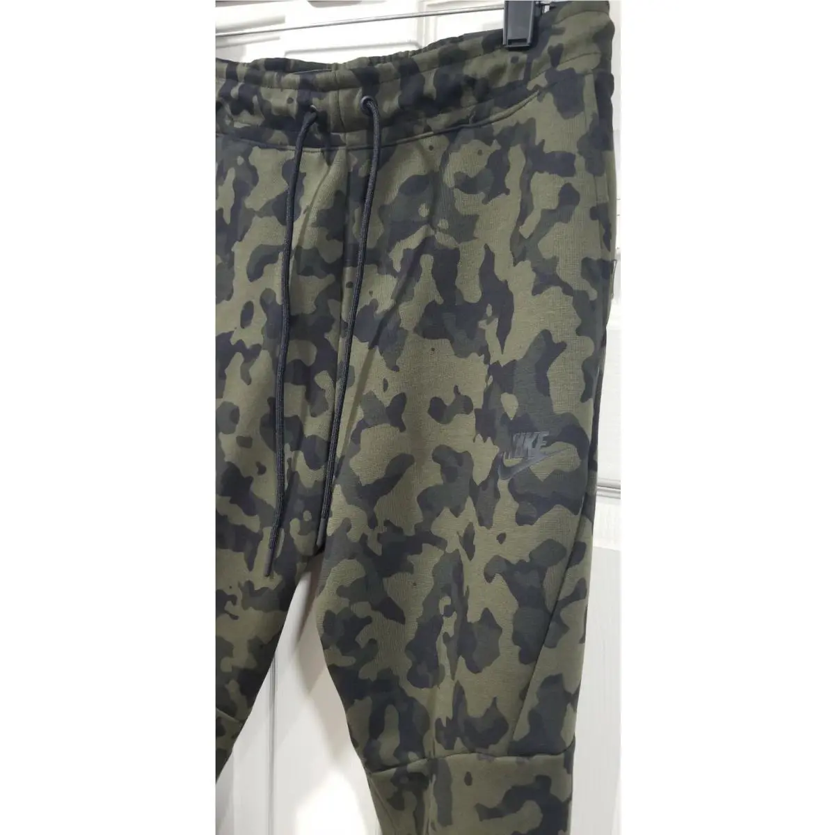 Nike clothing - CJ5981-010 - CJ5981-010 - green camo (UPC: 193154984446) 4