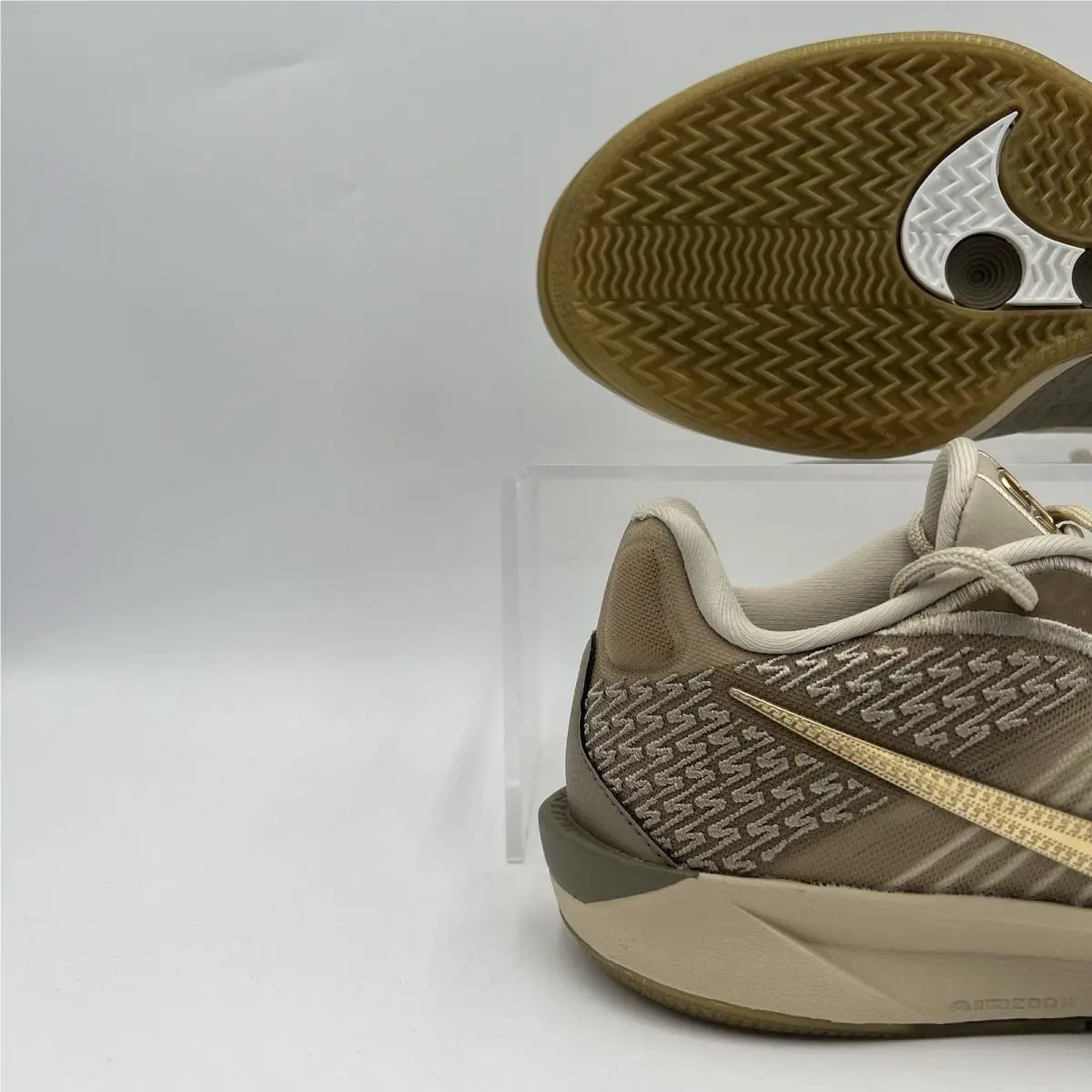 Nike shoes - Nike Sabrina 2 - Sabrina - HF1799-200 - Gold 0