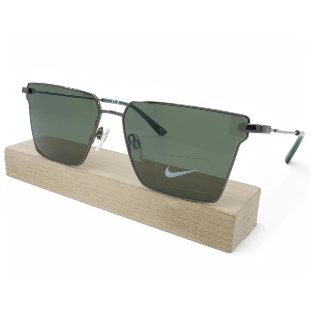 IB3683X-946 Unisex Nike Pursuit Flair Sunglasses