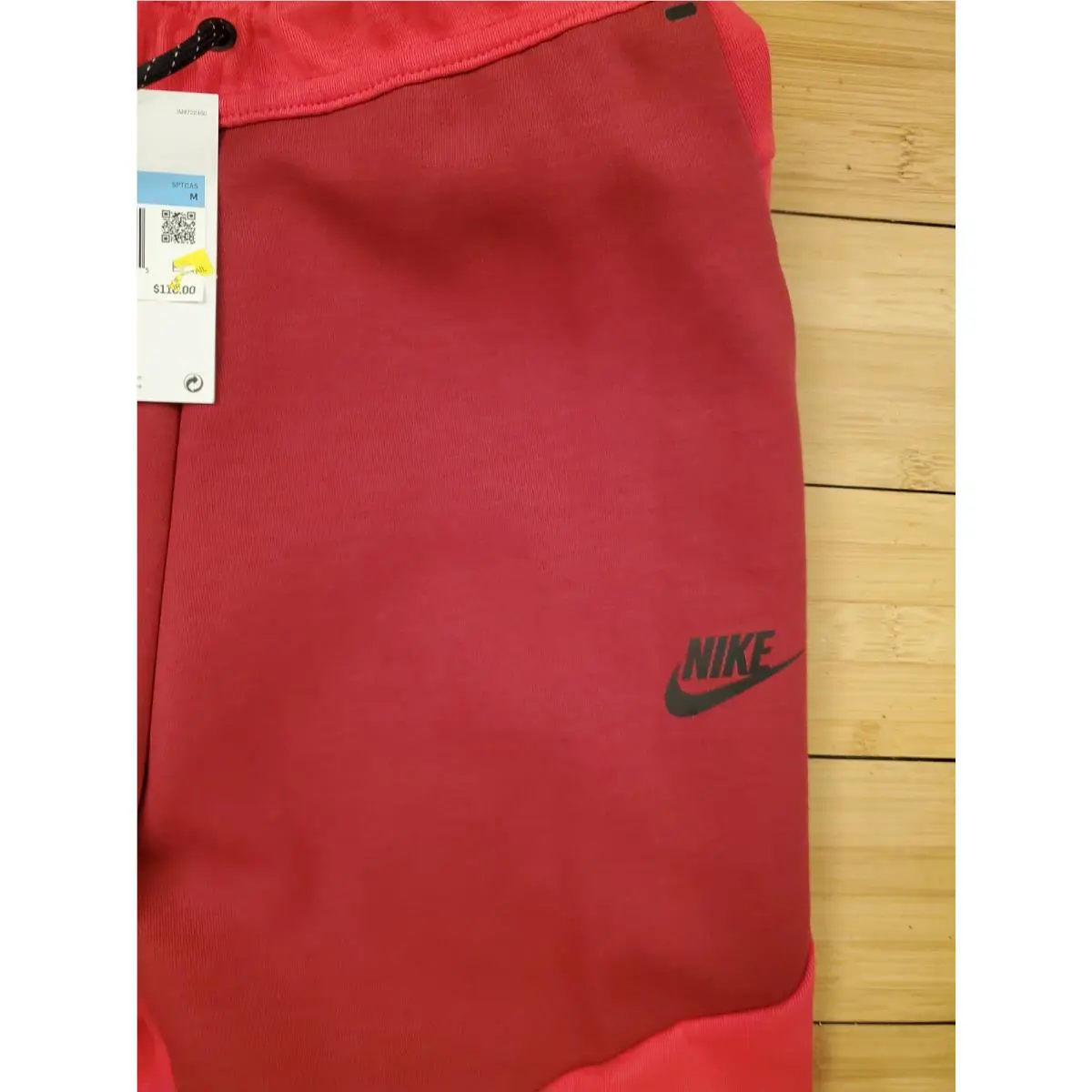 Nike clothing - Tech - Tech - Red 1