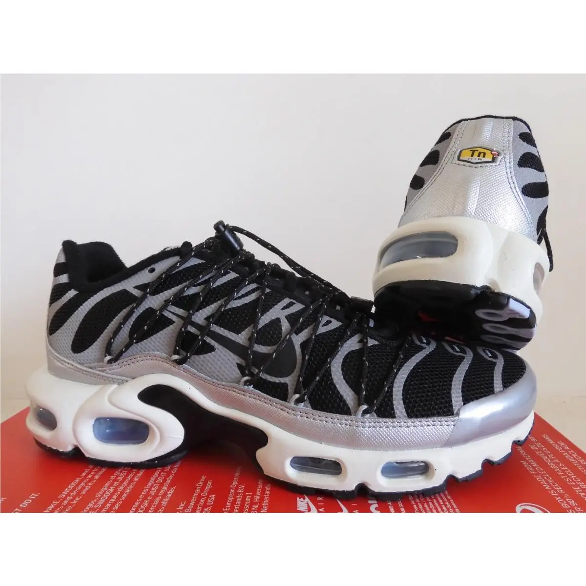 Nike shoes - Nike Air Max Plus - Air Max Plus - FD0799-001 - Black (UPC: 196155543223) 0