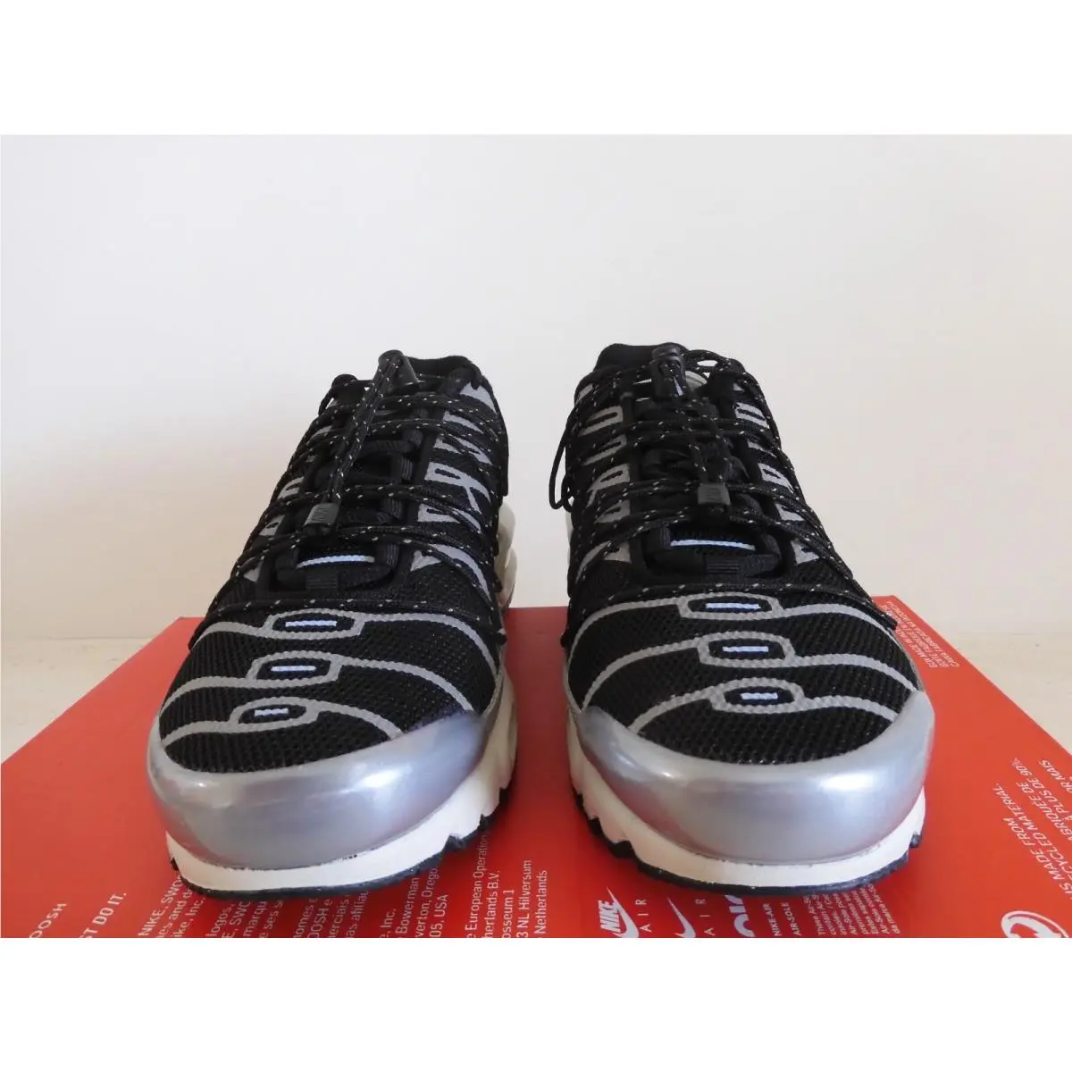 Nike shoes - Nike Air Max Plus - Air Max Plus - FD0799-001 - Black (UPC: 196155543223) 1